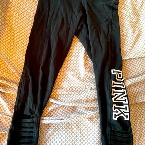 Pink cropped leggins